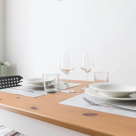 Italianway Easy - Tofane 33 Apartamento Milão